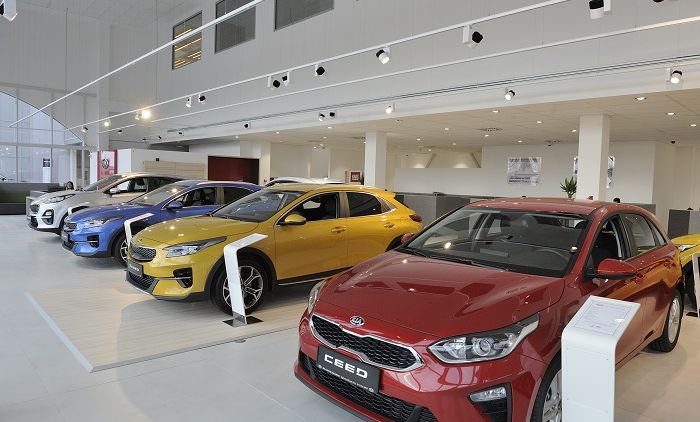 Kia-i-Volvo-prodajni-salon-.jpg