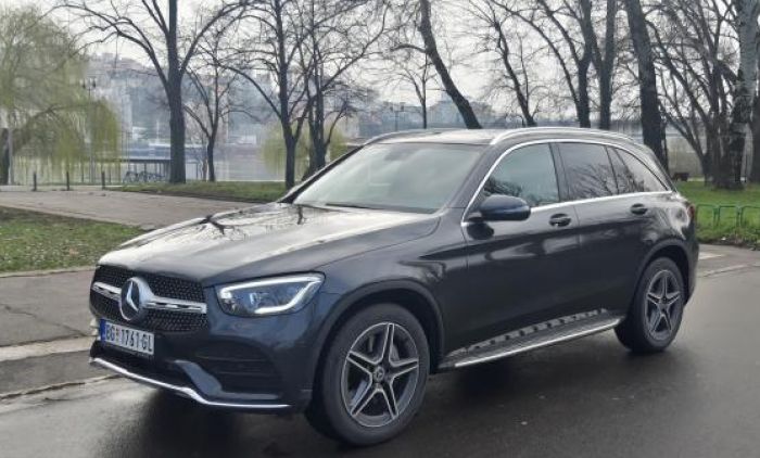 mercedes-glc-17.jpg