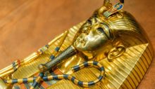 depositphotos_43450305-stock-photo-golden-mask-of-tutankhamun.jpg